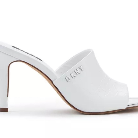 Dkny Bronx Dress White Croc Sandals - Picture 2 of 4